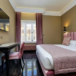 merulana-13-exclusive-rooms.it-romehotels.com/